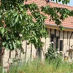 Les Aires En Scenes Au Bord De L'eau Bed & Breakfast 4*