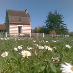 Les Aires En Scenes Au Bord De L'eau Épagne-Épagnette