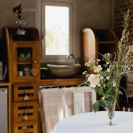 Les Aires En Scènes Couette-café Épagne-Épagnette