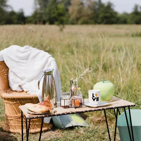 Les Aires En Scenes Au Bord De L'eau Bed & Breakfast