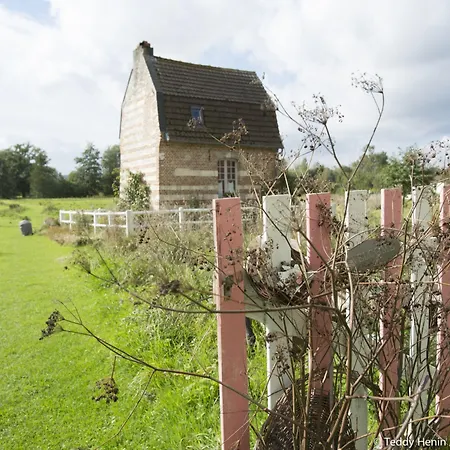 Les Aires En Scenes Au Bord De L'eau Epagne-Epagnette