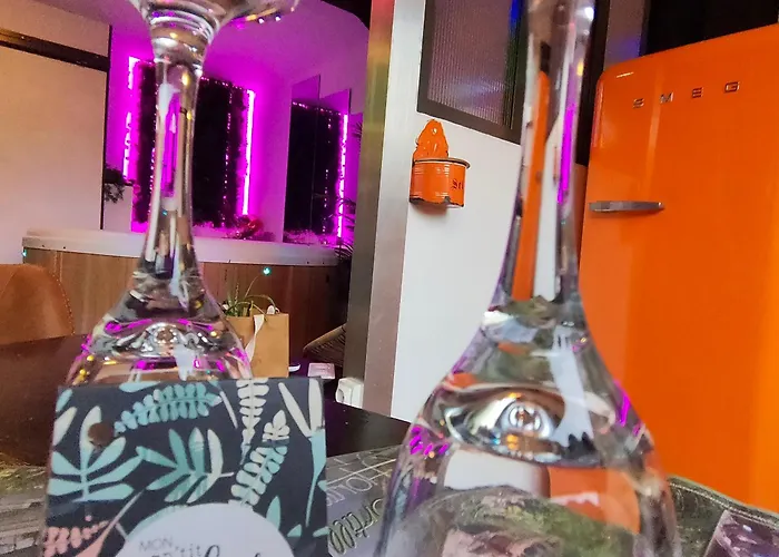 Les Aires En Scenes Au Bord De L'eau Epagne-Epagnette