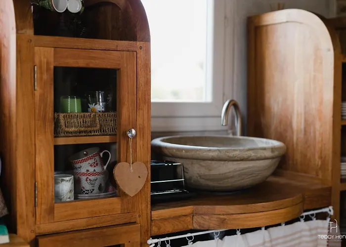 Les Aires En Scenes Au Bord De L'eau Epagne-Epagnette