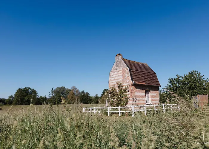 Bed & Breakfast Les Aires En Scenes Au Bord De L'eau Epagne-Epagnette