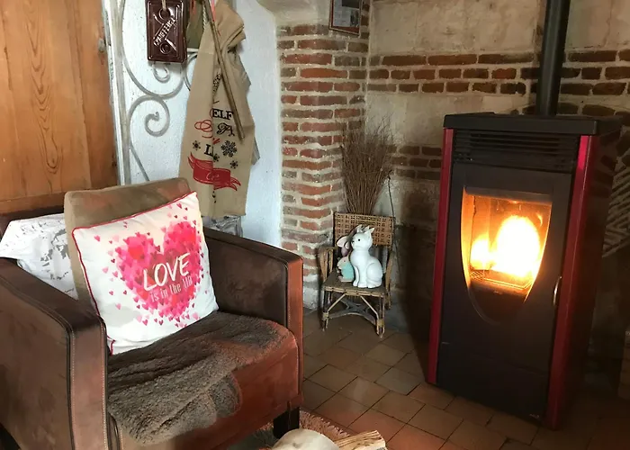 Bed & Breakfast Les Aires En Scenes Au Bord De L'eau