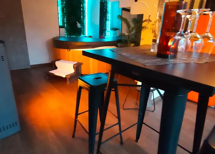 Bed & Breakfast Les Aires En Scenes Au Bord De L'eau