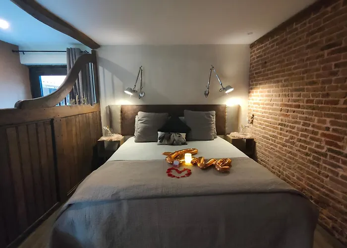 Les Aires En Scenes Au Bord De L'eau Bed & Breakfast Epagne-Epagnette