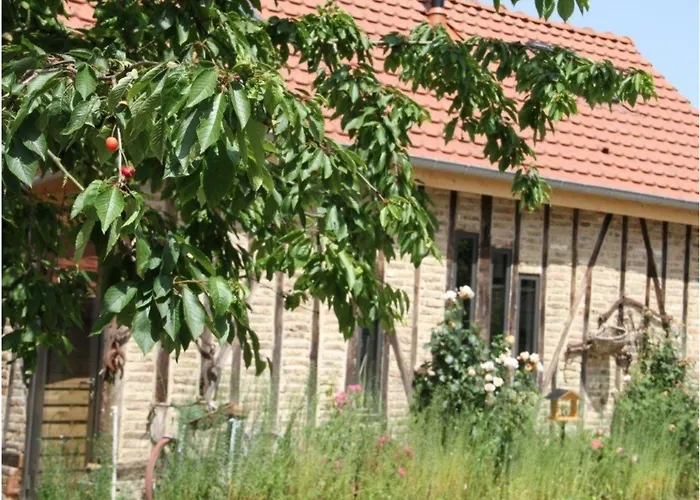 Les Aires En Scenes Au Bord De L'eau Bed & Breakfast 4*