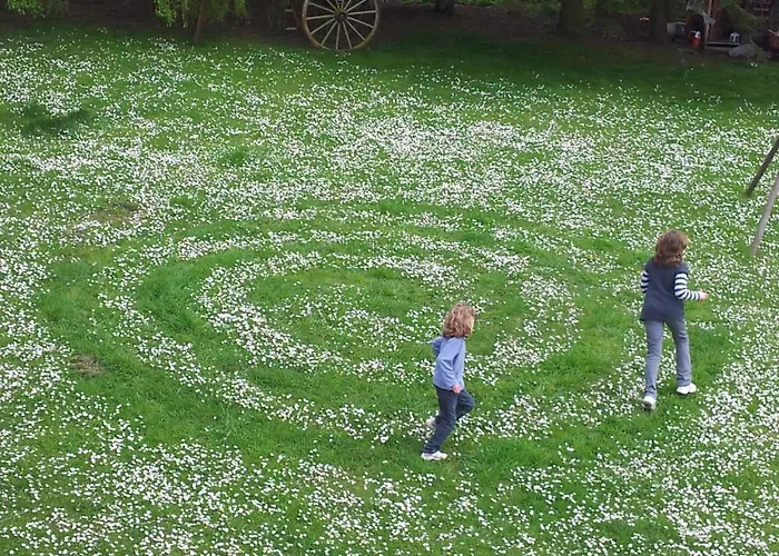 Bed & Breakfast Les Aires En Scenes Au Bord De L'eau Epagne-Epagnette